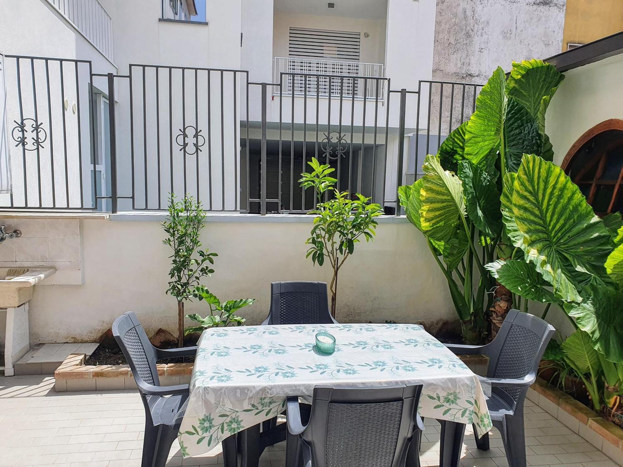 Non Solo Mare Apartment Roseto Degli Abruzzi Exterior photo
